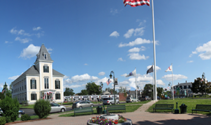 A picture of the town green.